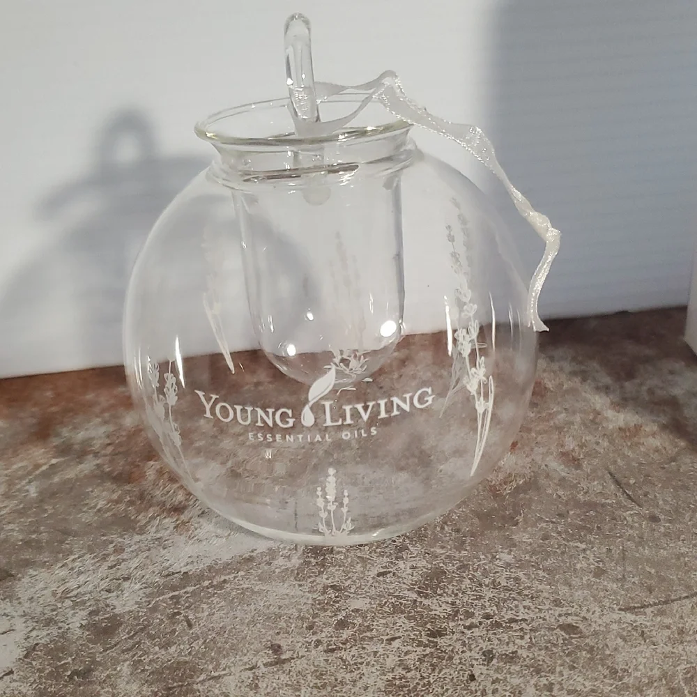 Young Living Clear Glass Essential Oil Holder